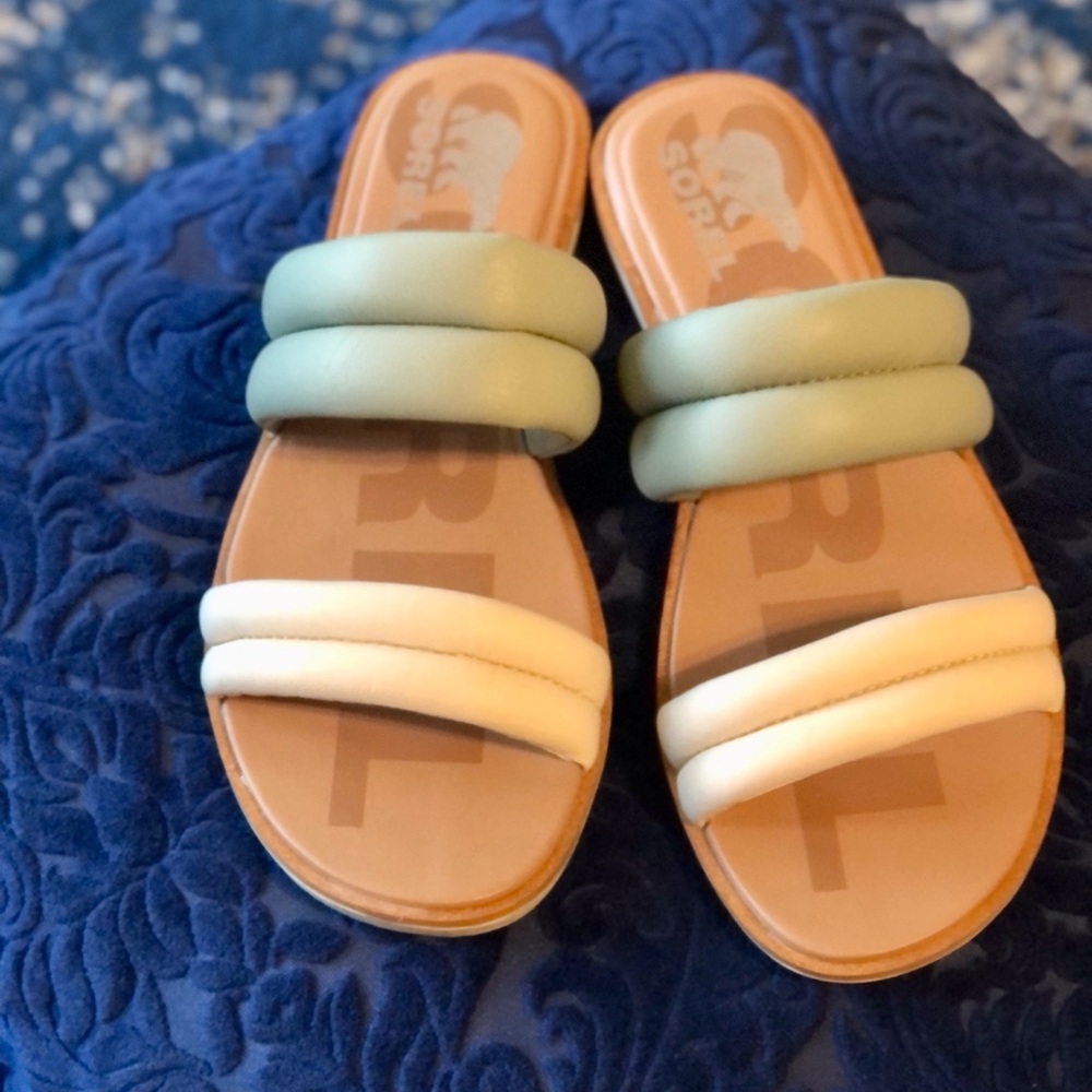 SOREL Ella Puffy-strap Slip-on Sandal